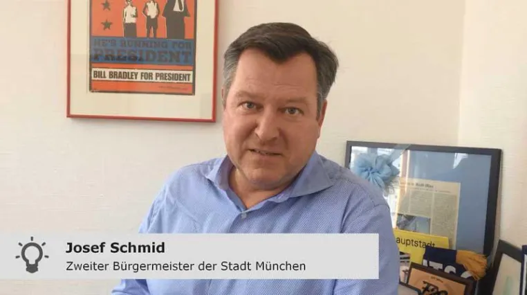 Video-Botschafter für die Kampagne BE SMART! Münchens Bürgermeister Josef Schmid gegen Handynutzung am Steuer Bild: Video-Botschafter für die Kampagne BE SMART! Münchens Bürgermeister Josef Schmid gegen Handynutzung am Steuer