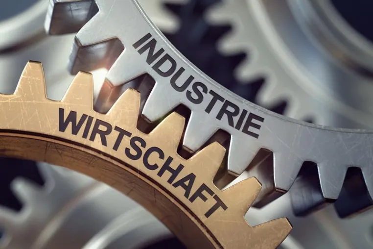 Bild: Wirtschaftsingenieure: bereit für die Industrie 4.0