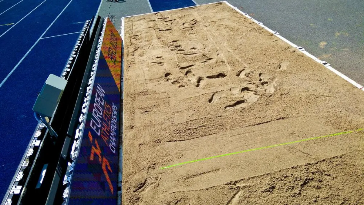 Weitsprung Laserlinie Leichtathletik