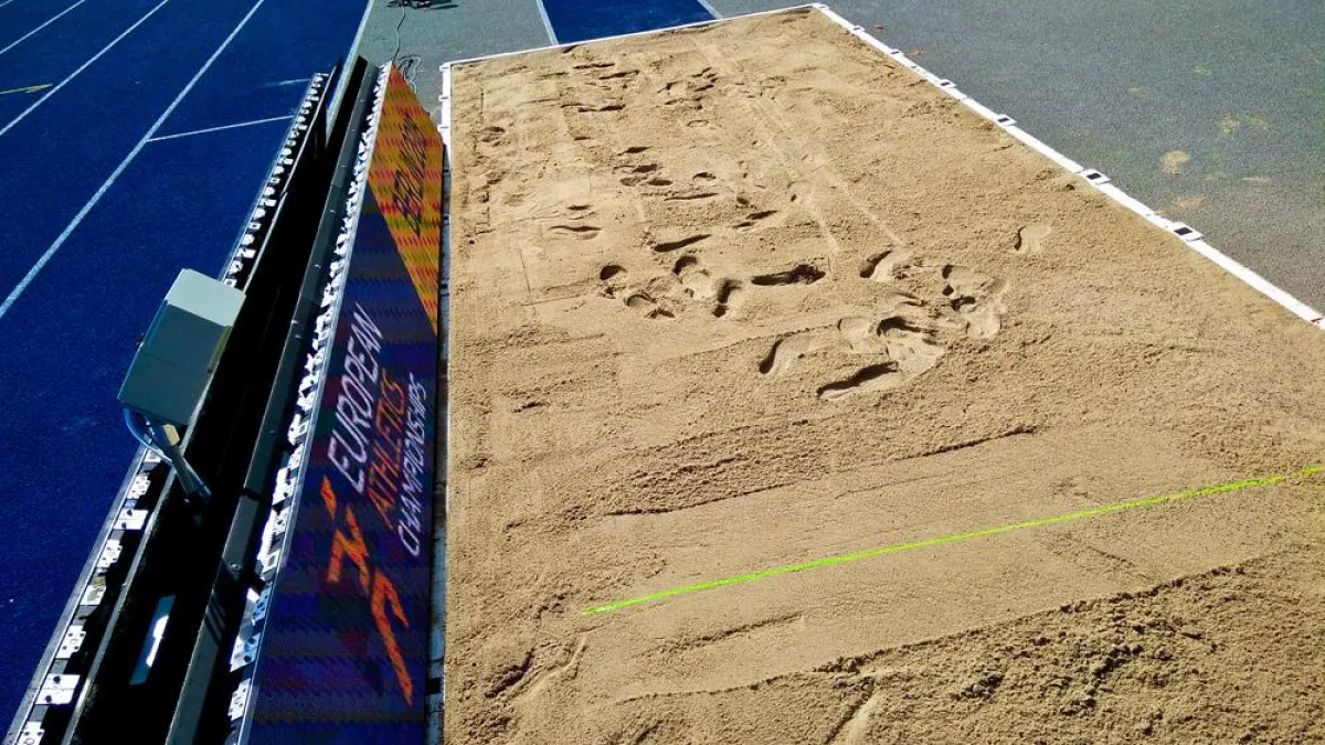 Weitsprung Laserlinie Leichtathletik