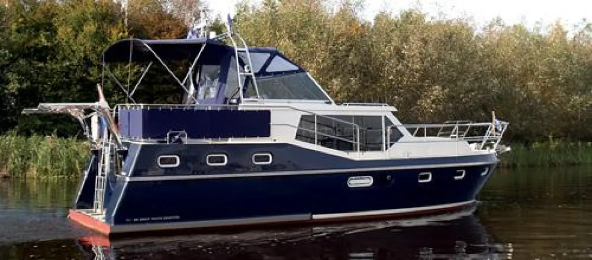 Neue De Drait Motoryacht Renal 36 - ideal für 6 Personen