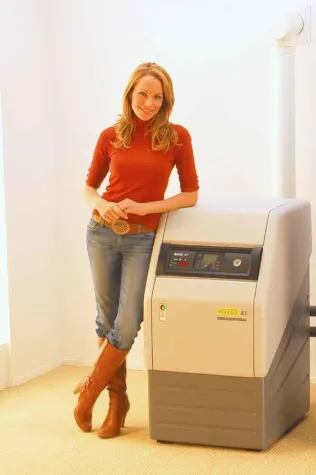 Bild: Bis 2009 kommt schwefelarmes Heizöl flächendeckend in den Handel