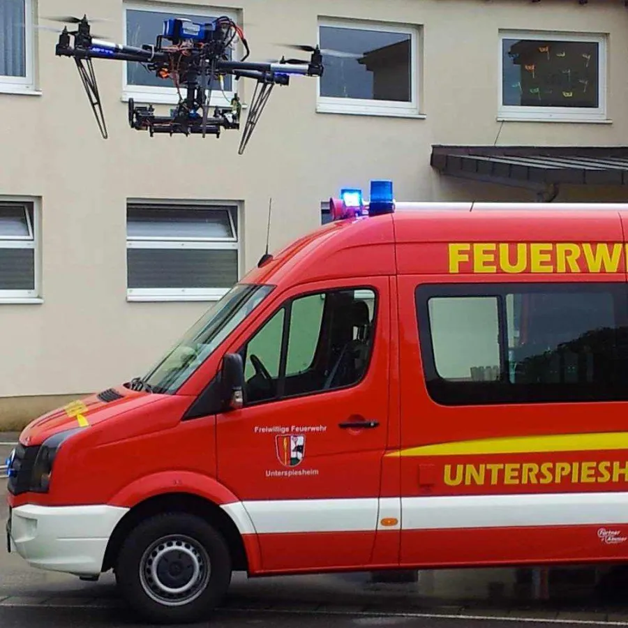 Start der Drohne an der Schule Zeilitzheim