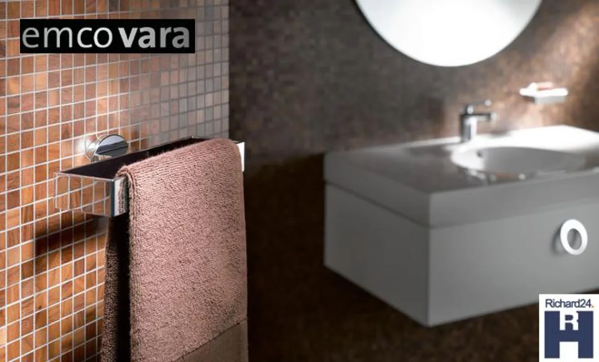 Emcovara bei Richard24. Eine Serie. Zehn Variation