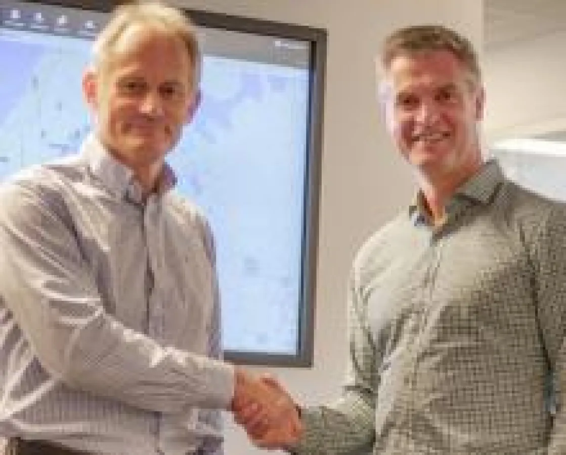 Magnus Orrebrant (links), CEO von Vehco, und Stefan Albertsson, CEO der AddSecure Group. Bild: Vehco