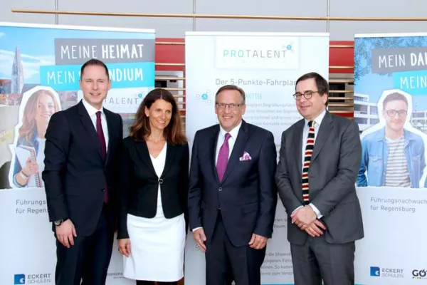 Bild: Pressekonferenz zum Bewerbungsstart für PROTALENT-Stipendium