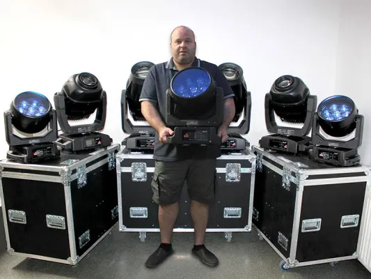 Motion GmbH investiert stark in neueste Movinglights von ELATION Bild: Motion GmbH investiert stark in neueste Movinglights von ELATION