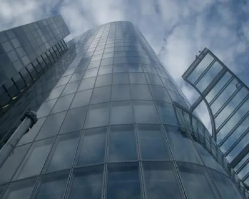 Bild: SCRATCH-EX - Mobile Glaskratzerentfernung und Glaspolitur für ungetrübte Aussichten und enorme Einsparungen.