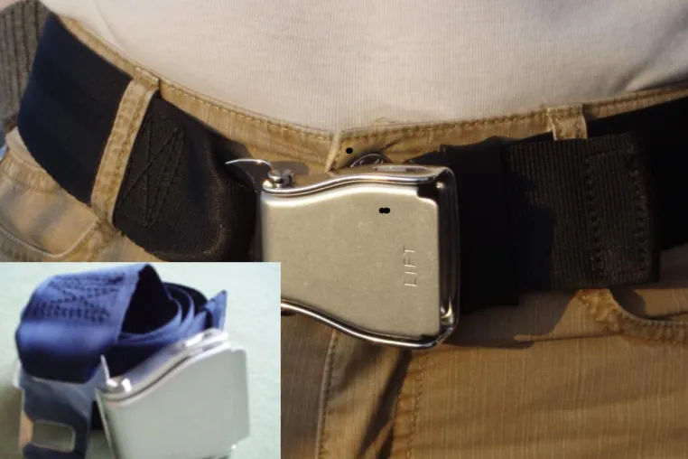 Bild: Flugzeug "Seatbelt" als Gürtel