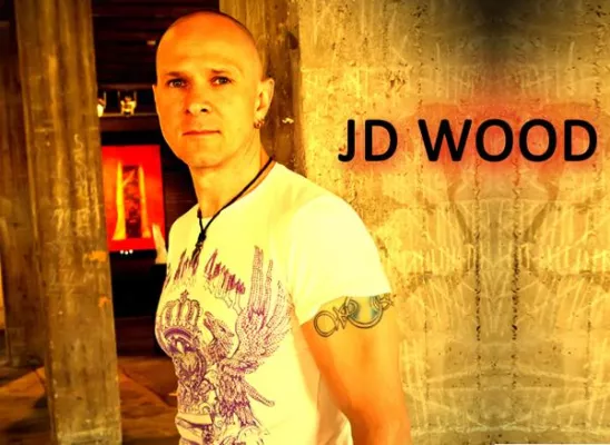 Bild: Singer-Songwriter und Produzent JD Wood erzielt TOP 5 Platzierung beim Song of the year 2011 Contest