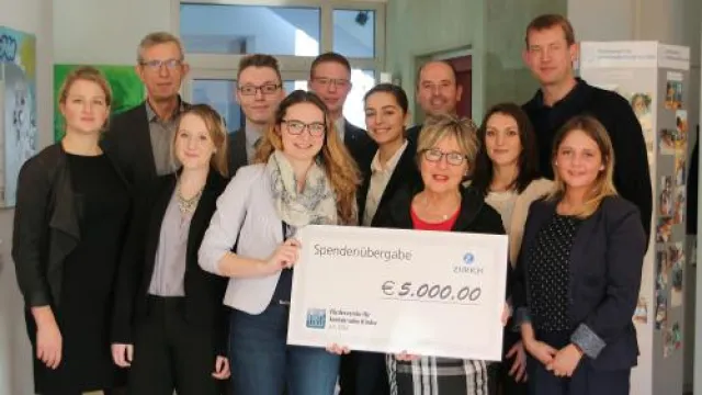 Bild: Zurich Azubi-Spenden-Marathon: 5.000 Euro für einen guten Zweck