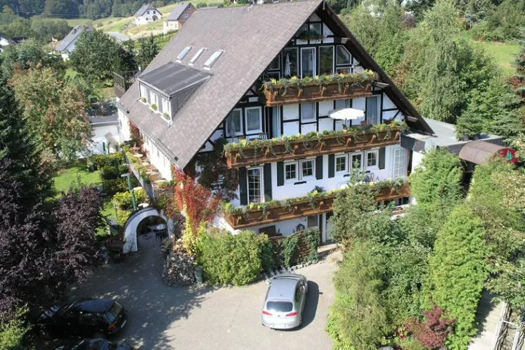 Bild: Goldener Stern für das Landhotel Grimmeblick