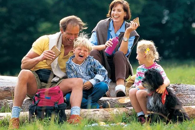 Zum Muttertag Landluft und Wohlfühltage schenken Bild: Zum Muttertag Landluft und Wohlfühltage schenken