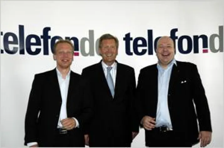 Ministerpräsident Christian Wulff besucht telefon.de Bild: Ministerpräsident Christian Wulff besucht telefon.de