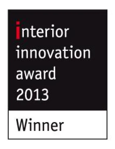 Bild: Sofasystem SET von Sitzfeldt erhält den „INTERIOR INNOVATION AWARD – WINNER 2013“