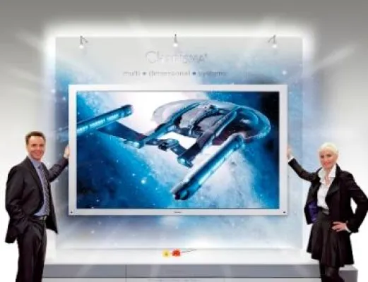 Weltneuheit: Charisma SLS begeistert mit monumentalem Erlebnisfernsehen ohne 3D-Brille und ohne 3D-Material Bild: Weltneuheit: Charisma SLS begeistert mit monumentalem Erlebnisfernsehen ohne 3D-Brille und ohne 3D-Material