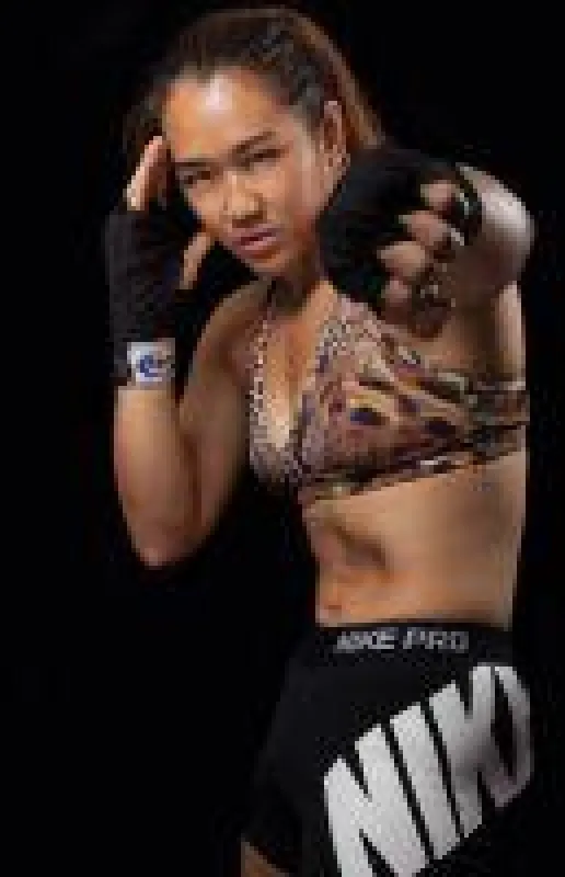 Hongkongs ersten Mixed Martial Arts-Kurs für Frauen bietet 