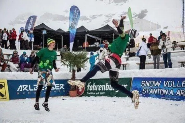 Bild: Snow Volleyball Tour am 5. und 6. April in St. Anton am Arlberg