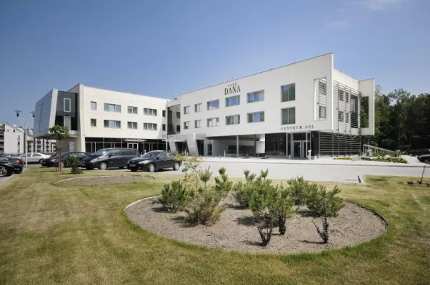 Bild: Vier-Sterne Hotel Dana im Lebuser Land: Modernes Wellnesshotel zum Wohlfühlen für die ganze Familie