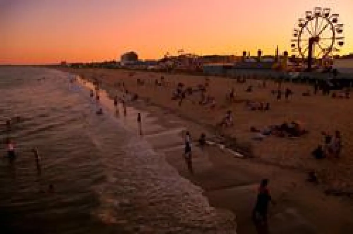 Old Orchard Beach (c) Maine Office of Tourism