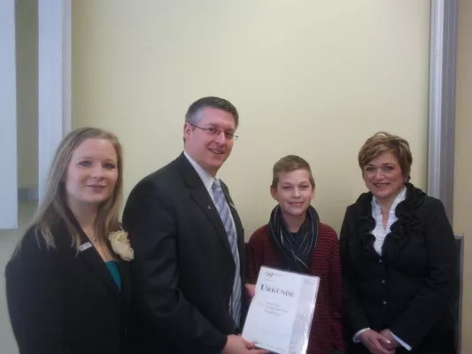 Schülerquiz’ WWW - Solinger Wirtschaftsjunioren küren Stadtsieger Bild: Schülerquiz’ WWW - Solinger Wirtschaftsjunioren küren Stadtsieger