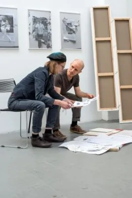 Bild: Praxiswissen für Ausstellungsmacher – Die Weiterbildung 'Kuratieren' legt neuen Schwerpunkt auf Exkursionen