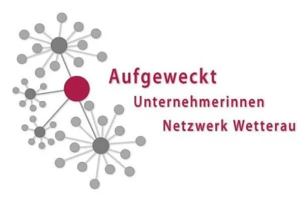 Bild: Unternehmerinnen-Netzwerk Wetterau zu Gast beim Infotag "Beruflicher Wiedereinstieg" in Friedberg