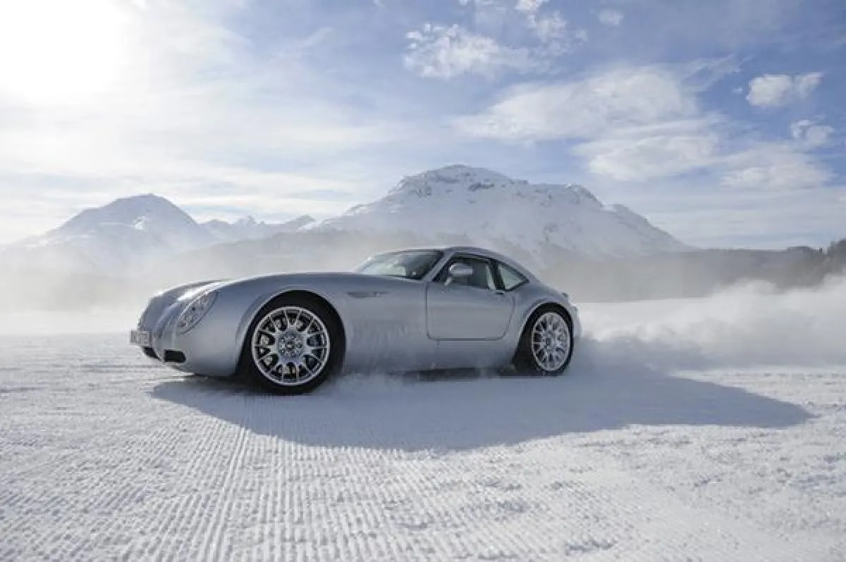 Wiesmann GT MF4 in St. Moritz