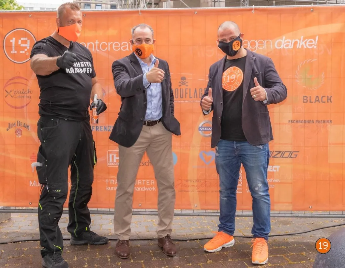 Begeistert: Marcell Engel, Adnan Shaikh und Norman Pohl Foto: Christoph Molderings