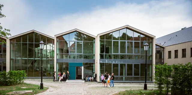 Louisenlund mit dem besten Abitur Schleswig-Holsteins Bild: Louisenlund mit dem besten Abitur Schleswig-Holsteins