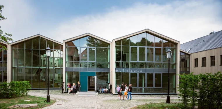 Louisenlund mit dem besten Abitur Schleswig-Holsteins Bild: Louisenlund mit dem besten Abitur Schleswig-Holsteins