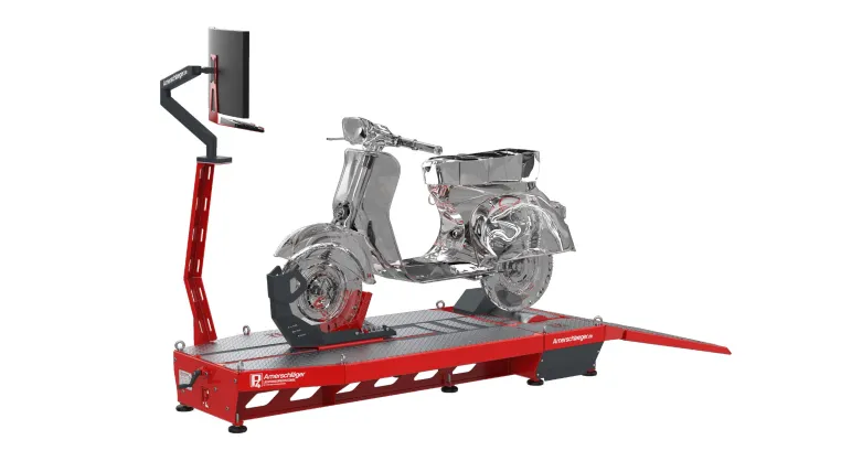 Amerschläger P4 präsentiert den neuen Prüfstand SC 100 Bild: Amerschläger P4 präsentiert den neuen Prüfstand SC 100