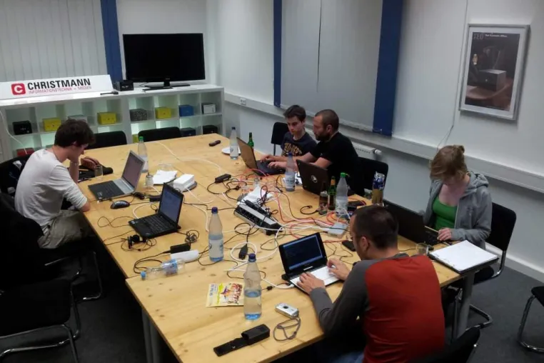 Deutsches Team greift nach dem Titel im Supercomputing Bild: Deutsches Team greift nach dem Titel im Supercomputing
