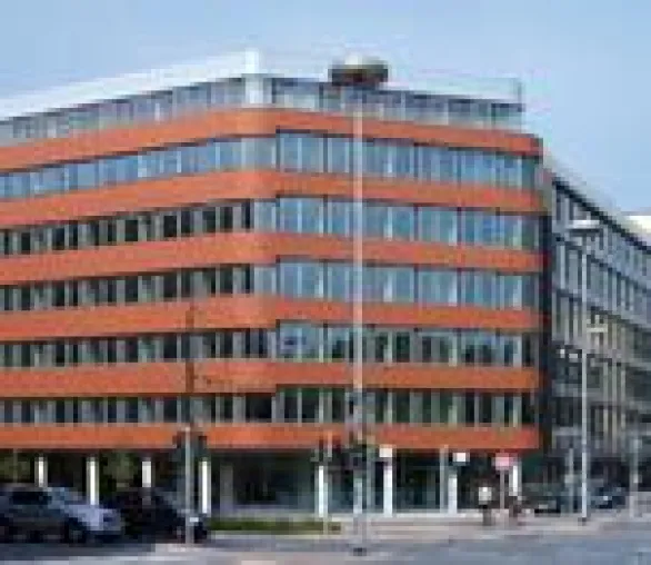 Frankfurt: SUN-WA TECHNOS mietet über AENGEVELT Standort für europäische Bild: Frankfurt: SUN-WA TECHNOS mietet über AENGEVELT Standort für europäische