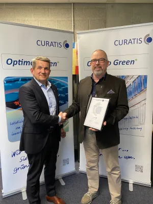 Bild: CURATIS gratuliert Peter Oertel - Ein stolzes Jubiläum: 25 Jahre, ein Team, unzählige Erfolge!