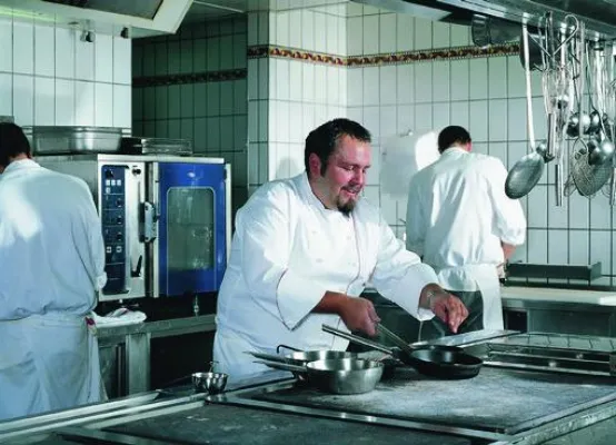 Bild: Kochkurs „Sushi und Tapas“ am 25. Januar 2007 im Landhaus „Zu den Rothen Forellen“