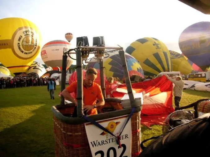 Bild: 4. Internationale Warsteiner Balloon Sail: Heißluftballone nehmen Kurs auf Kiel