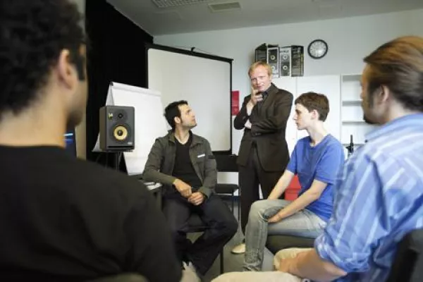 Bild: Sound Studies liefert Sound Design zur „schau 08“ auf der Mercedes-Benz Fashion Week am 19. Juli 2008