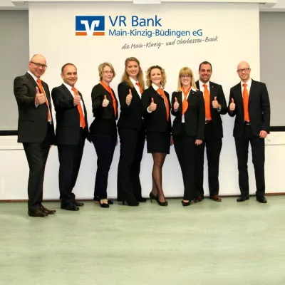 Bild: Gratulation zum erfolgreichen Studienabschluss