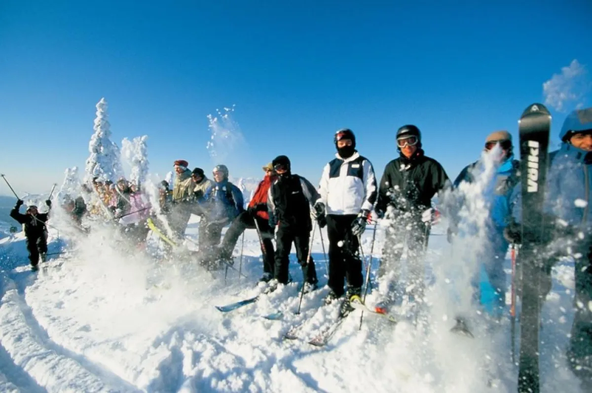 Das besondere Schneeerlebnis bei den Fuzzy Garhammer Ski & Snowboardkursen: Hier im österreichischen Flachau bei den alljährlichen Weihnachtscamps, www.fuzzy-garhammer.de