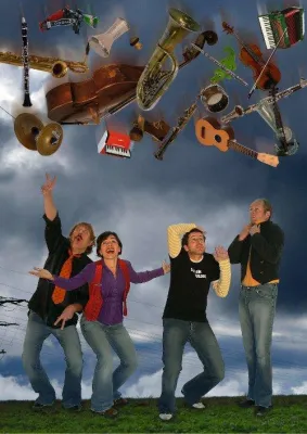 Bild: MonacoBagage – „Alles, außer gewöhnlich“ am 30. Juli 2011 um 20.00 Uhr im Theaterzelt „Das Schloss“