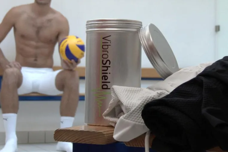 Bild: Volleyball-Bundesligist Herrsching setzt auf die muskelunterstützende Funktionstights VibroShield