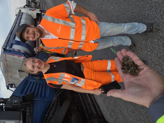 Aus dem Labor der OTH Regensburg auf die Autobahn: Neuer Asphalt soll länger halten Bild: Aus dem Labor der OTH Regensburg auf die Autobahn: Neuer Asphalt soll länger halten