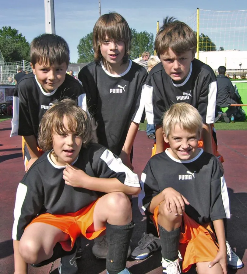 Team 99er Dribbelbande der JSG Hollnich