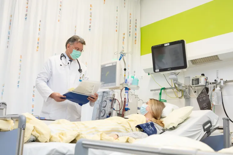 Bild: UKR: 25 Jahre Transplantationsmedizin am Uniklinikum Regensburg