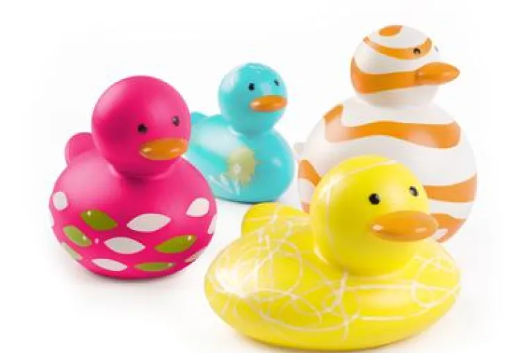 Wasserspielzeug - Originell, farbenfroh und schadstofffrei Bild: Wasserspielzeug - Originell, farbenfroh und schadstofffrei
