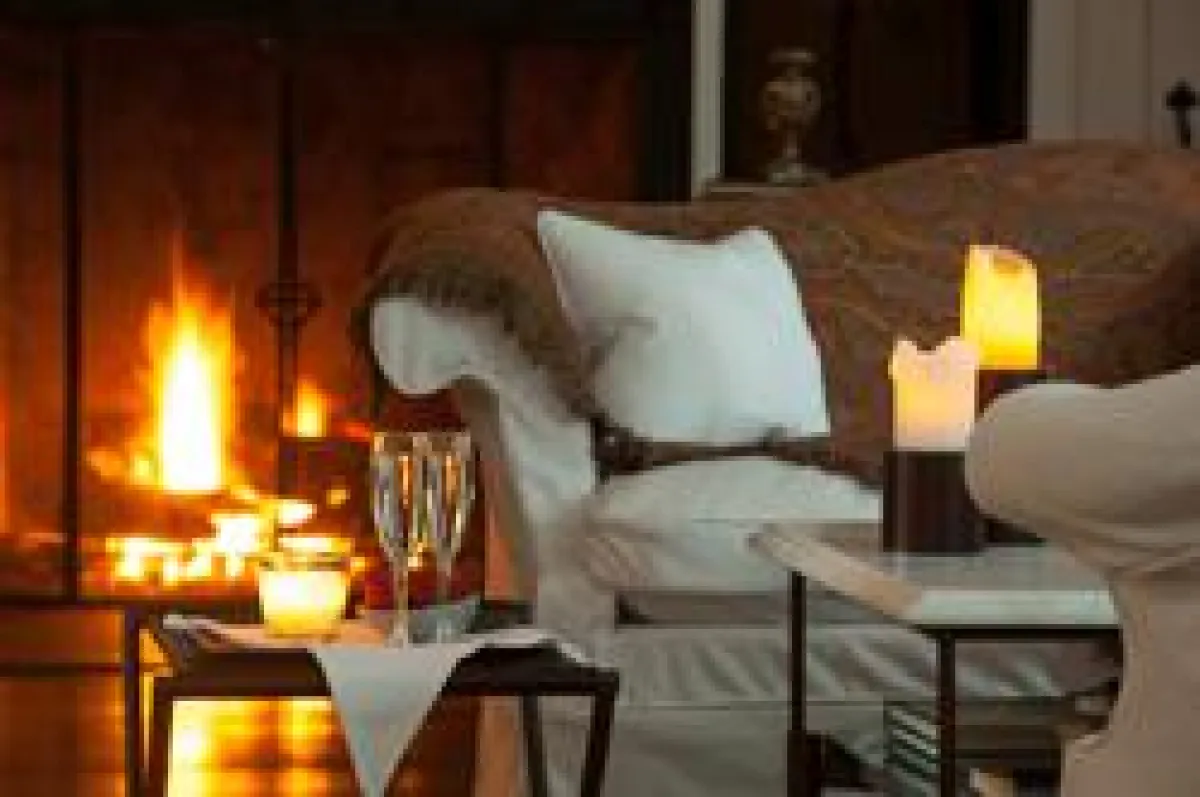 The Inn at Kent Falls (c) Connecticut Office of Tourism