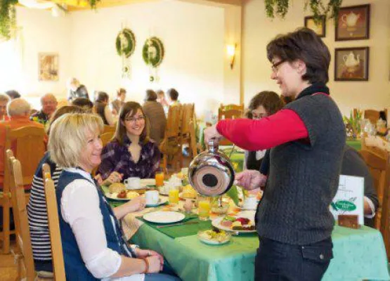 Bild: Rezepte wie bei Großmutter: Bauernhof-Cafés: Geschmack und Flair des Niederrheins