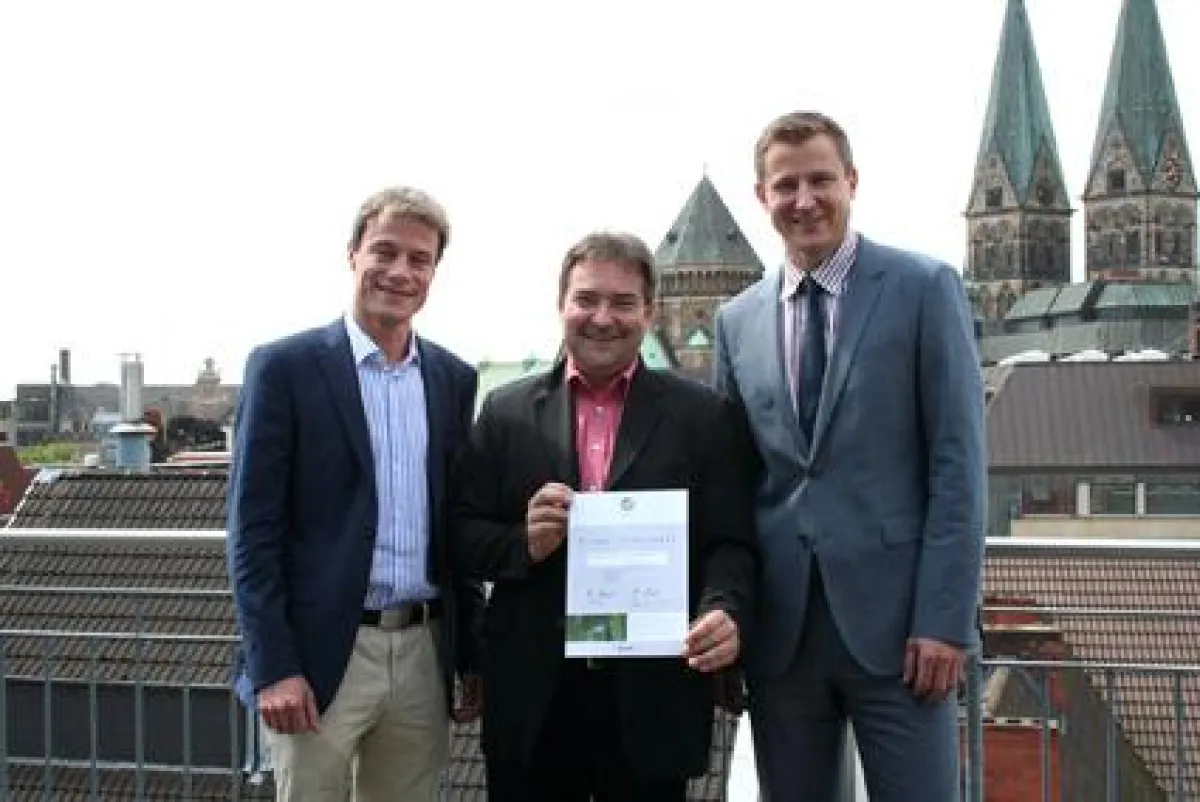 v. l.: H. Kunze (BUND Bremen), B. Meiners (Meiners Druck), M. Pelzl (energiekonsens)