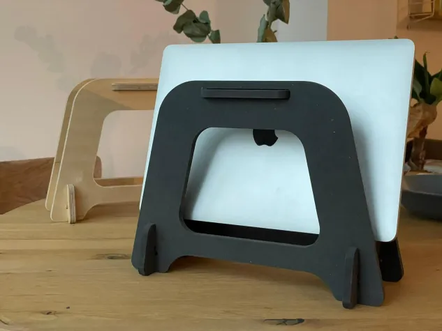 Bild: hydesk Multistand, Laptopständer und vertikale Aufbewahrung in einem